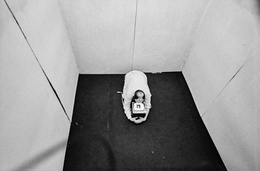Wolf Kahlen, &bdquo;Noli me videre&rdquo;, Galeria Labirynt, Lublin, 1976