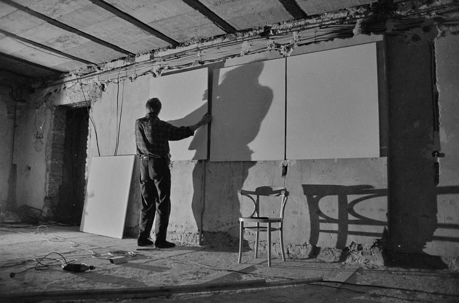 Wystawa &bdquo;Ruch łódzkiej neoawangardy 1970-1992&rdquo;, Pałac Grohmana, Ł&oacute;dź, 1992