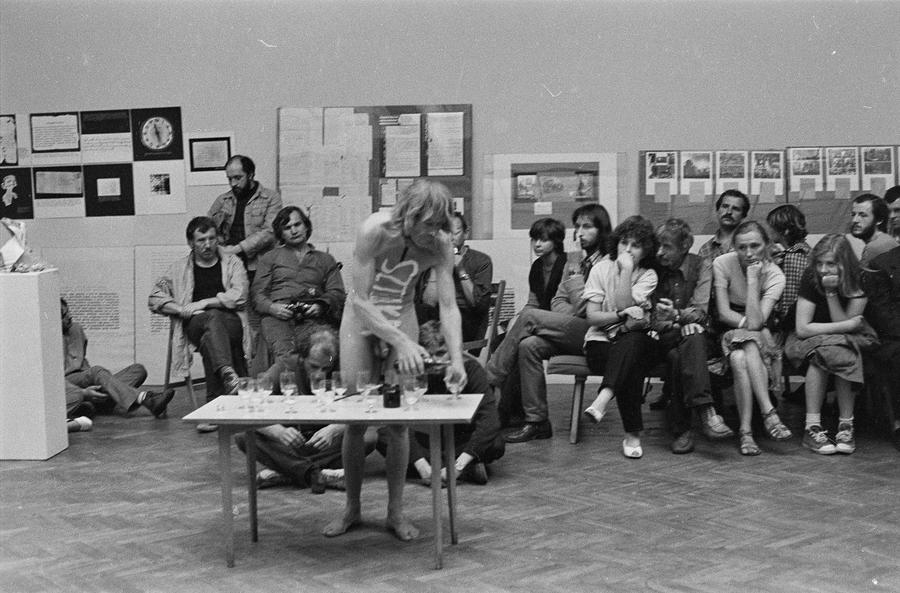 Wystawa performance, sesja i odczyty &bdquo;ZAPISY&rdquo;, Galeria BWA, Lublin 1983
