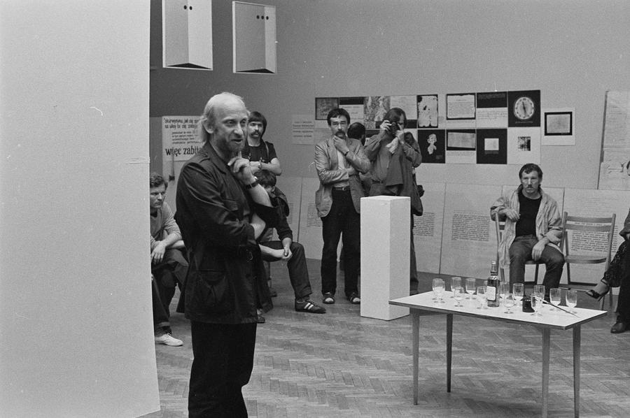 Wystawa performance, sesja i odczyty &bdquo;ZAPISY&rdquo;, Galeria BWA, Lublin 1983