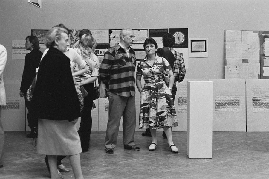 Wystawa performance, sesja i odczyty &bdquo;ZAPISY&rdquo;, Galeria BWA, Lublin 1983
