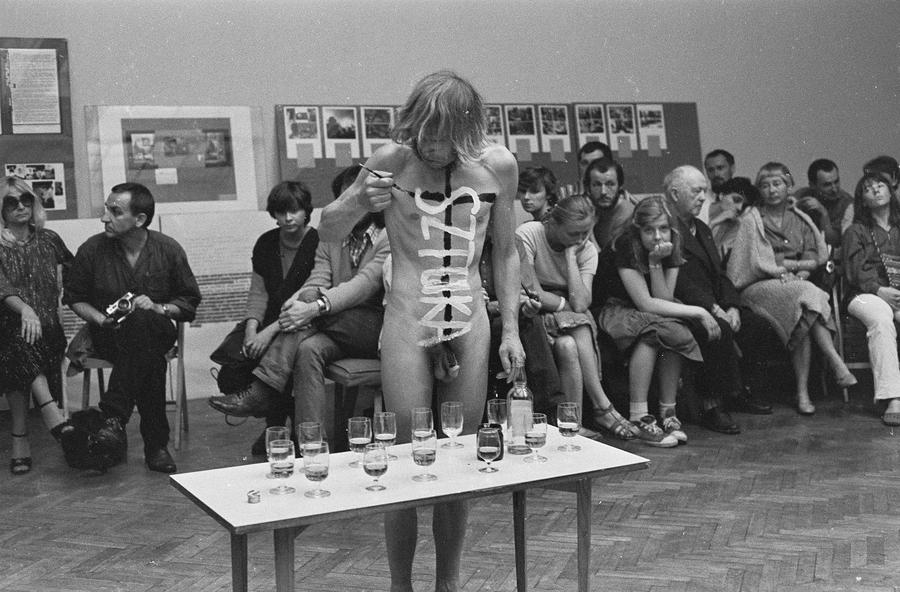 Wystawa performance, sesja i odczyty &bdquo;ZAPISY&rdquo;, Galeria BWA, Lublin 1983