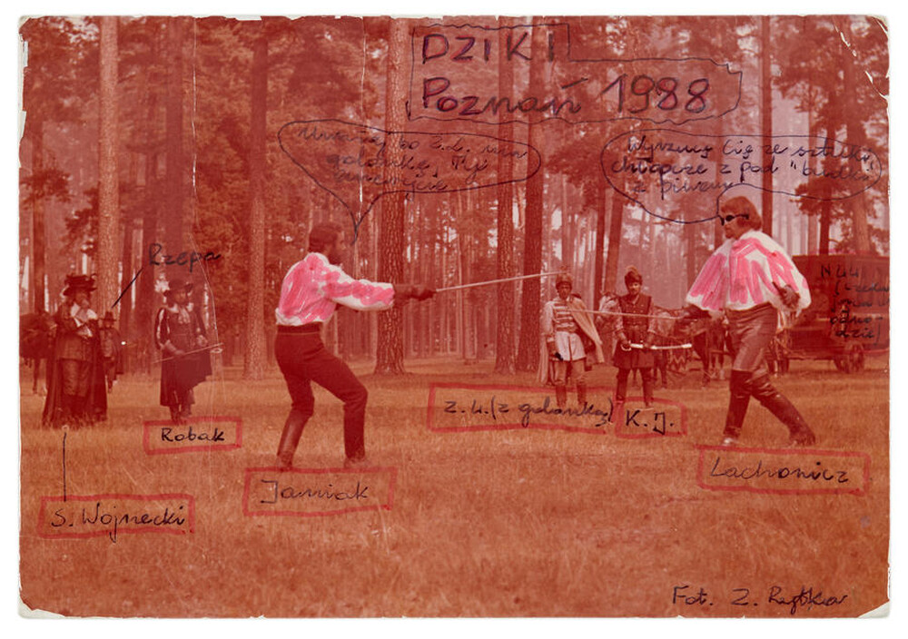 Postcard turned into a duel of artists titled "Dziki"