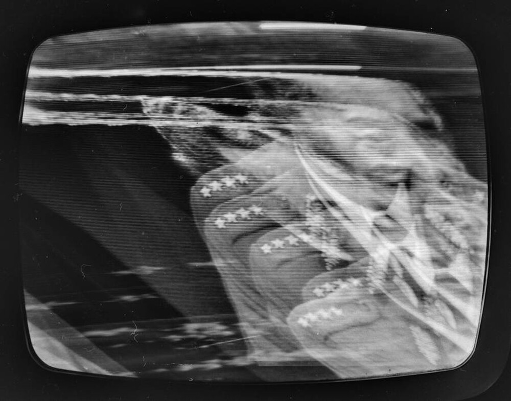 Photo-Grapho-Transfer