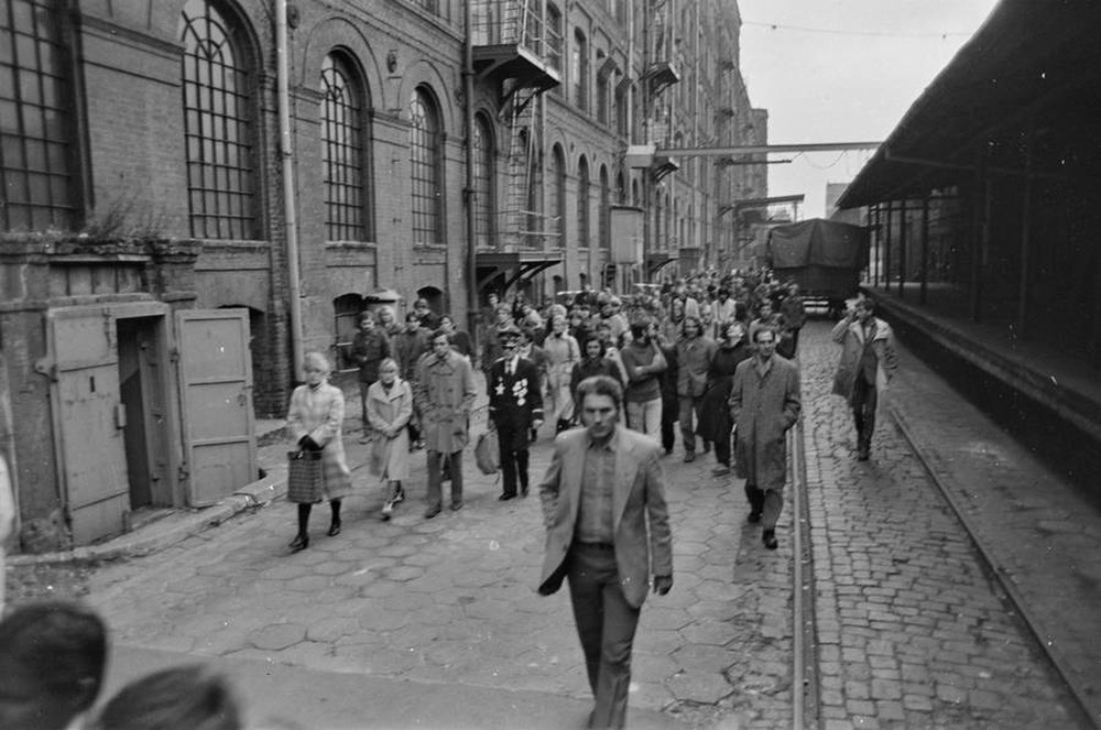 Construction in Process exhibition, Ł&oacute;dź, 1981