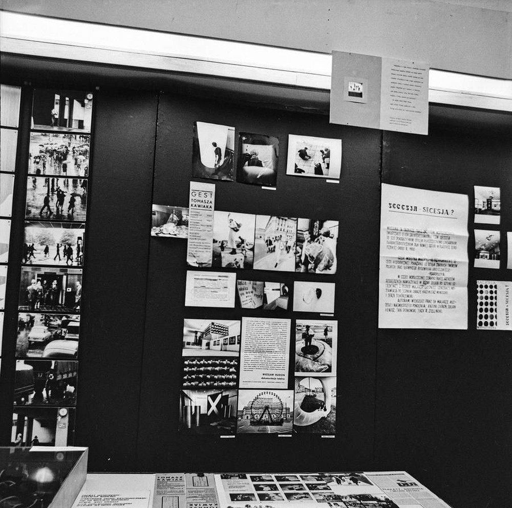 Wsp&oacute;łczesna Gallery, "Documentation Show", Warsaw, 1972