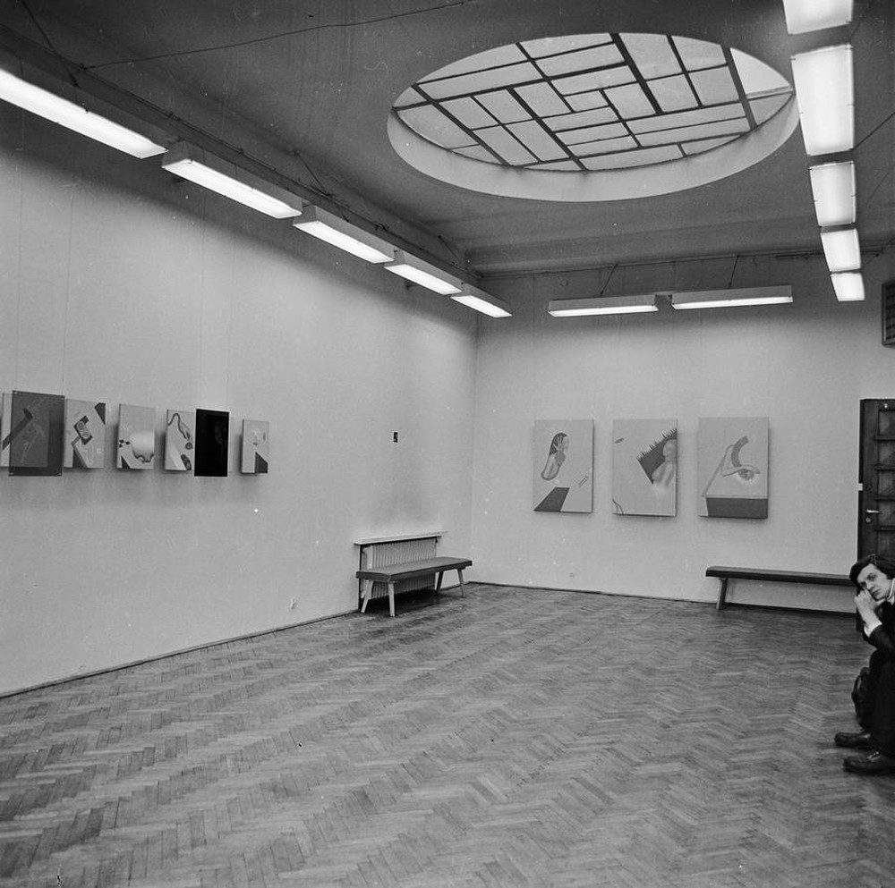 Wsp&oacute;łczesna Gallery, "Documentation Show", Warsaw, 1972