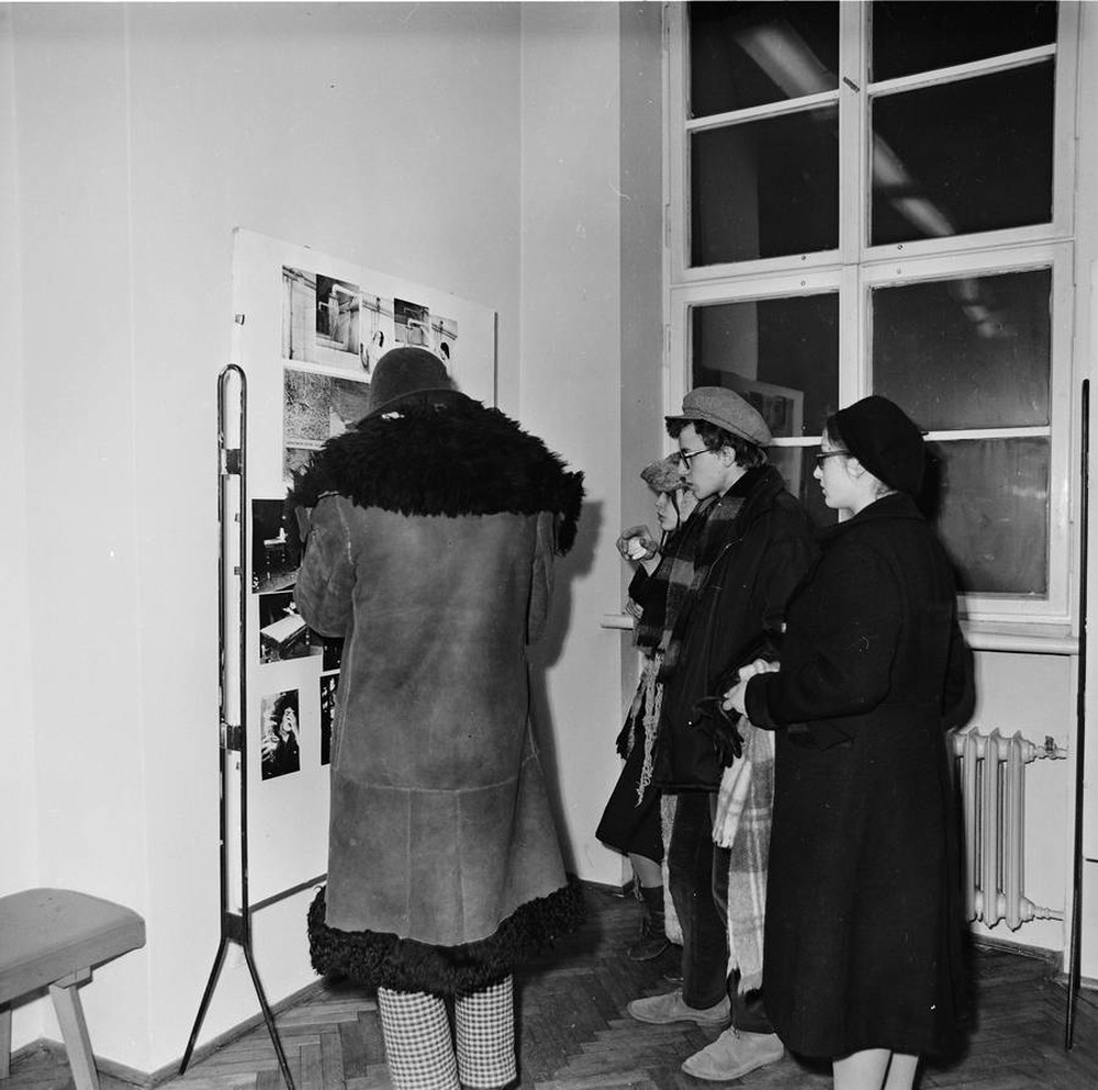 Wsp&oacute;łczesna Gallery, "Documentation Show", Warsaw, 1972