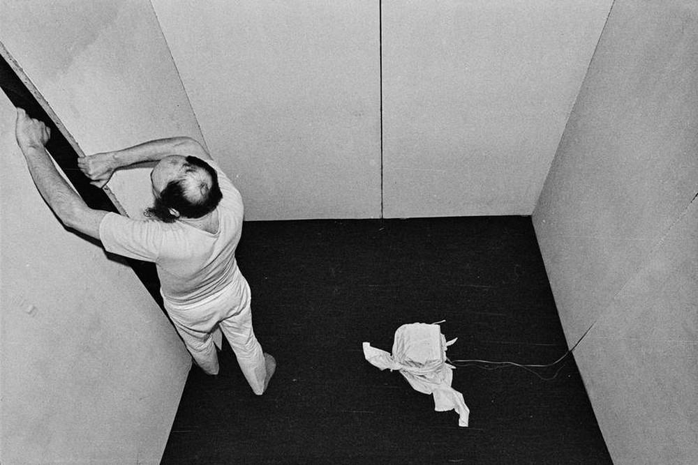 Wolf Kahlen, "Noli me videre", Labirynt Gallery, Lublin, 1976