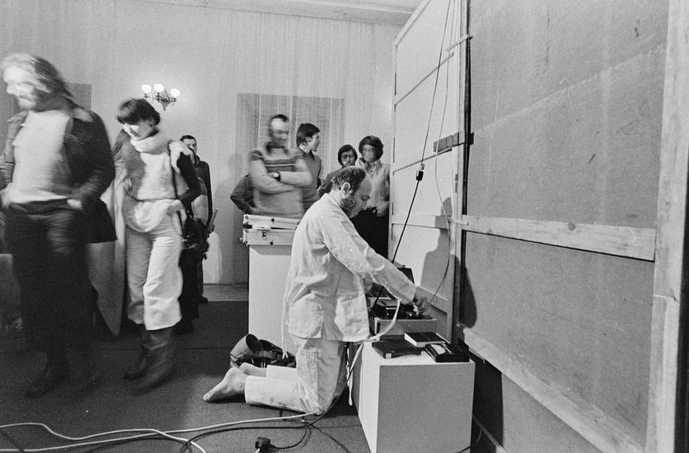 Wolf Kahlen, "Noli me videre", Labirynt Gallery, Lublin, 1976