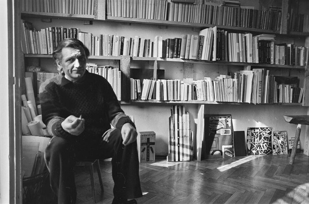 Andrzej Partum, Poetry Office, Warsaw (Podchorążych Street), 1982