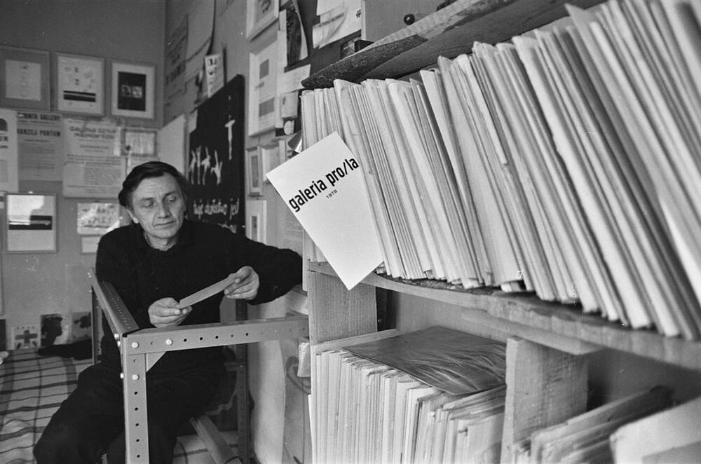 Andrzej Partum, Poetry Office, Warsaw (Podchorążych Street), 1982