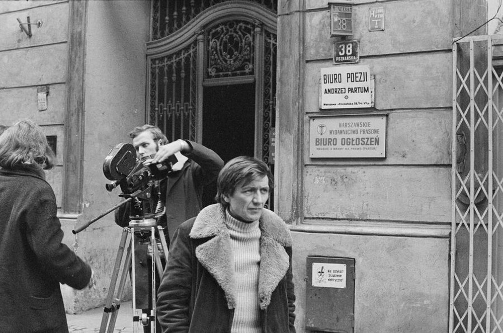 "Live Gallery", Andrzej Partum, Poetry Office (Poznańska Street), Warsaw, 1974