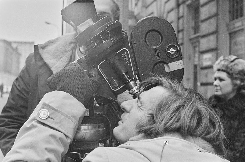 "Live Gallery", Andrzej Partum, Poetry Office (Poznańska Street), Warsaw, 1974