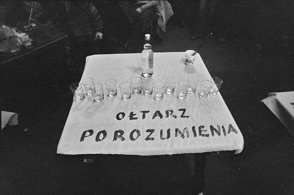Jerzy Bereś, "Existential Ritual", LDK Labirynt Gallery, Lublin, 1976