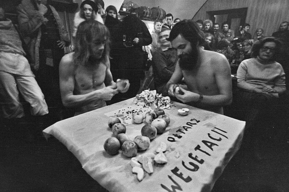 Jerzy Bereś, "Existential Ritual", LDK Labirynt Gallery, Lublin, 1976