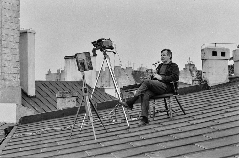 Video Eye action, J&oacute;zef Robakowski, part of Andrzej Partum's Art Hotel, Ł&oacute;dź, 1990