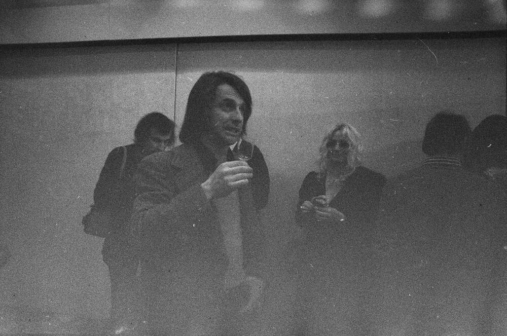 Natalia LL, &bdquo;Sztuka konsumpcyjna&rdquo;, wystawa i projekcja film&oacute;w, Galeria Wsp&oacute;łczesna, Warszawa 1975