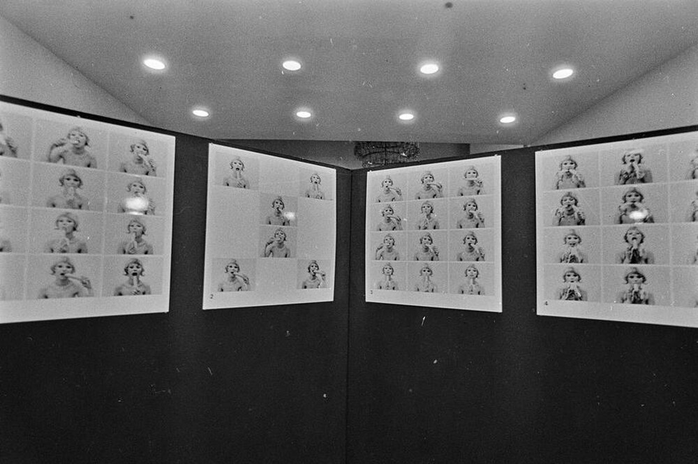 Natalia LL, &bdquo;Sztuka konsumpcyjna&rdquo;, wystawa i projekcja film&oacute;w, Galeria Wsp&oacute;łczesna, Warszawa 1975