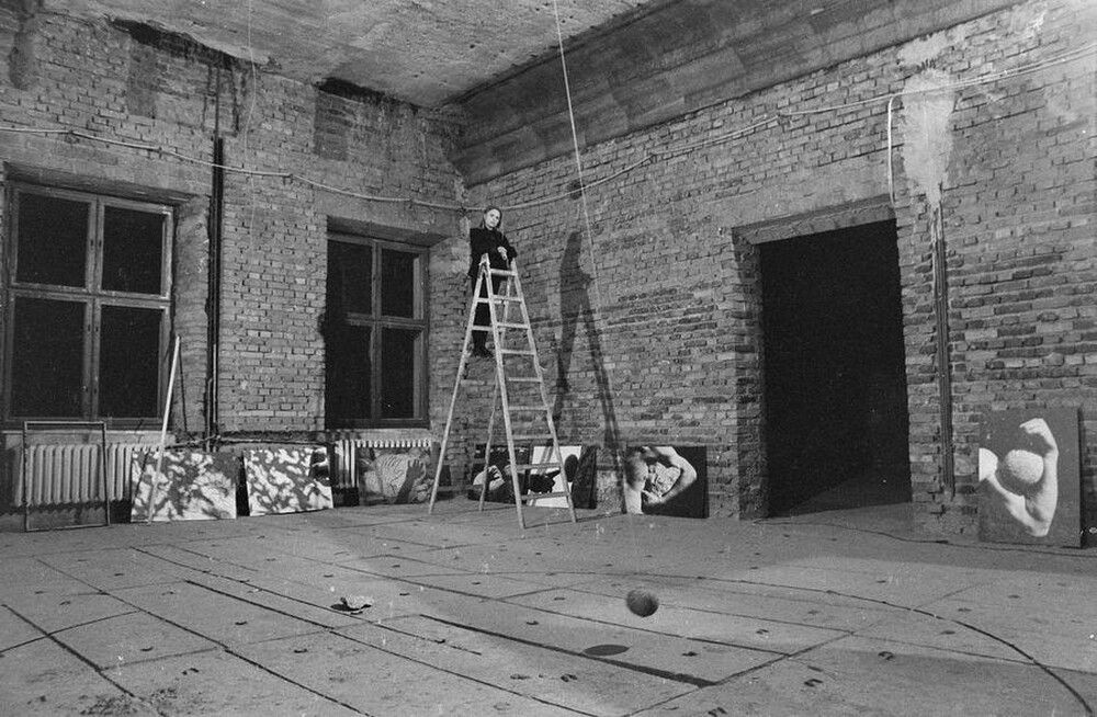 Exhibition "Wschodnia Circles", Ujazdowski Castle Centre for Contemporary Art, Warsaw, 1991