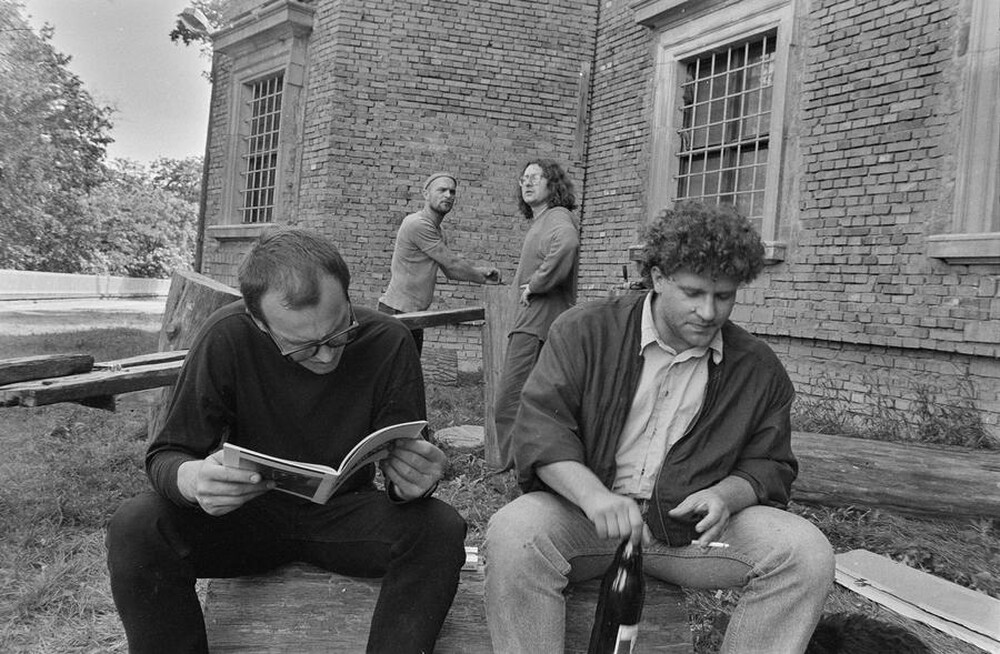 Exhibition "Wschodnia Circles", Ujazdowski Castle Centre for Contemporary Art, Warsaw, 1991