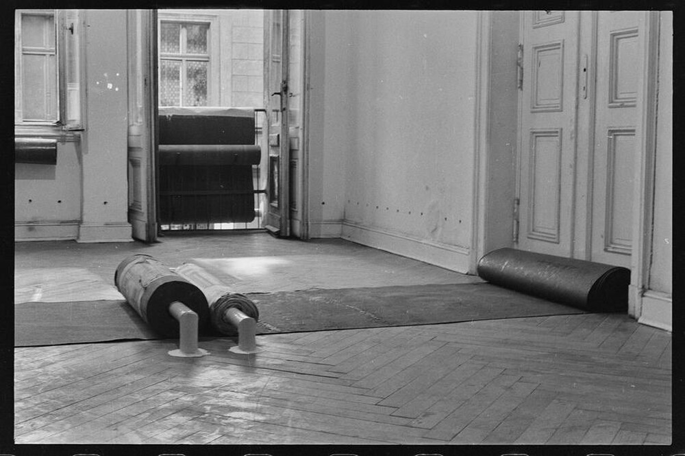 Adam Klimczak, "I Connected with Wschodnia", Wschodnia Gallery, Ł&oacute;dź, 1991