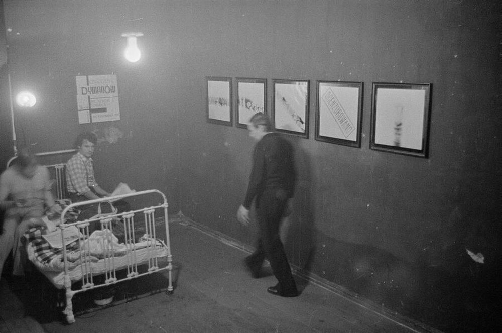 Zygmunt Rytka, "Holographs", Czyszczenie dywan&oacute;w Gallery, Ł&oacute;dź, 1982