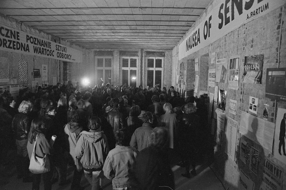 Exhibition "Ł&oacute;dź Neo-avantgarde Movement 1970-1992", Grohman Palace, Ł&oacute;dź, 1992