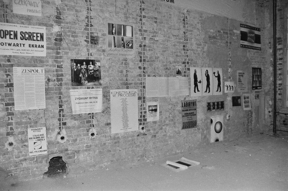 Exhibition "Ł&oacute;dź Neo-avantgarde Movement 1970-1992", Grohman Palace, Ł&oacute;dź, 1992