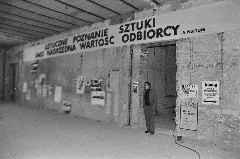 Exhibition "Ł&oacute;dź Neo-avantgarde Movement 1970-1992", Grohman Palace, Ł&oacute;dź, 1992