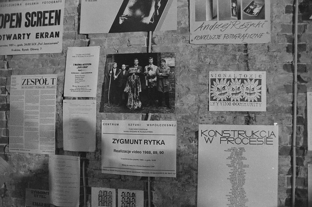 Exhibition "Ł&oacute;dź Neo-avantgarde Movement 1970-1992", Grohman Palace, Ł&oacute;dź, 1992
