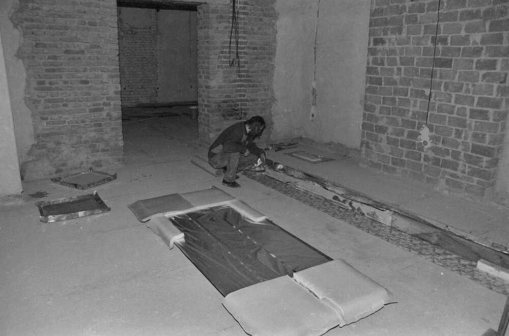 Exhibition "Ł&oacute;dź Neo-avantgarde Movement 1970-1992", Grohman Palace, Ł&oacute;dź, 1992