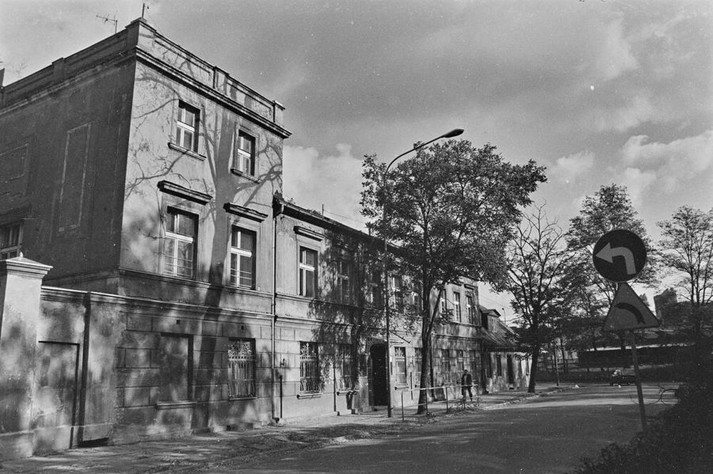 Exhibition "Ł&oacute;dź Neo-avantgarde Movement 1970-1992", Grohman Palace, Ł&oacute;dź, 1992