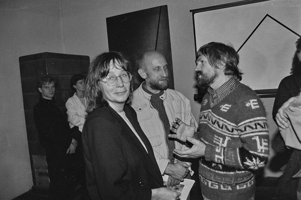 J&oacute;zef Robakowski, "Energy Corners Office", Wschodnia Gallery, Ł&oacute;dź, 1987