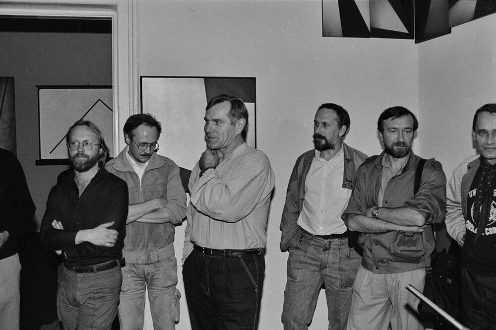 J&oacute;zef Robakowski, "Energy Corners Office", Wschodnia Gallery, Ł&oacute;dź, 1987