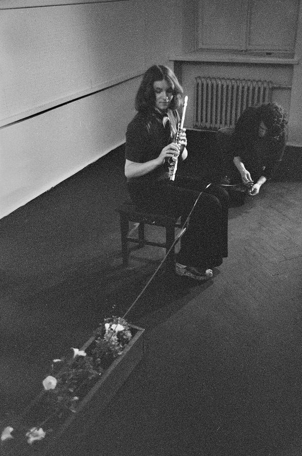 Krzysztof Zarębski, performance of "Ambush", Repassage Gallery, Warsaw, 1974
