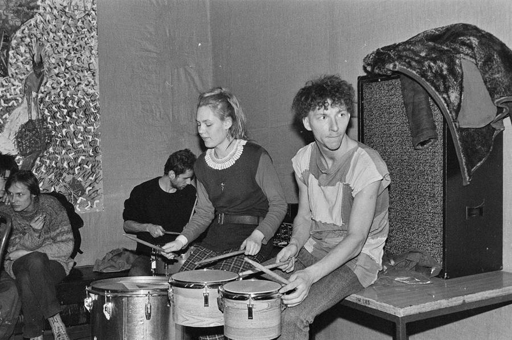 Communal painting, happening at Stodoła Gallery, Warsaw, 1986