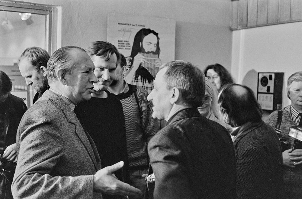 Wystawa &bdquo;Polska fotografia intermedialna lat 80-tych&rdquo;, Galeria BWA, Poznań, 1988