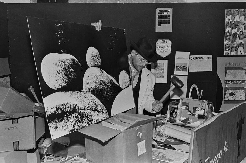Jacek Krzyszkowski, Adam Rzepecki, "We will get rid of the world and native artworks within our reach", Mała Gallery, Warsaw, 1985