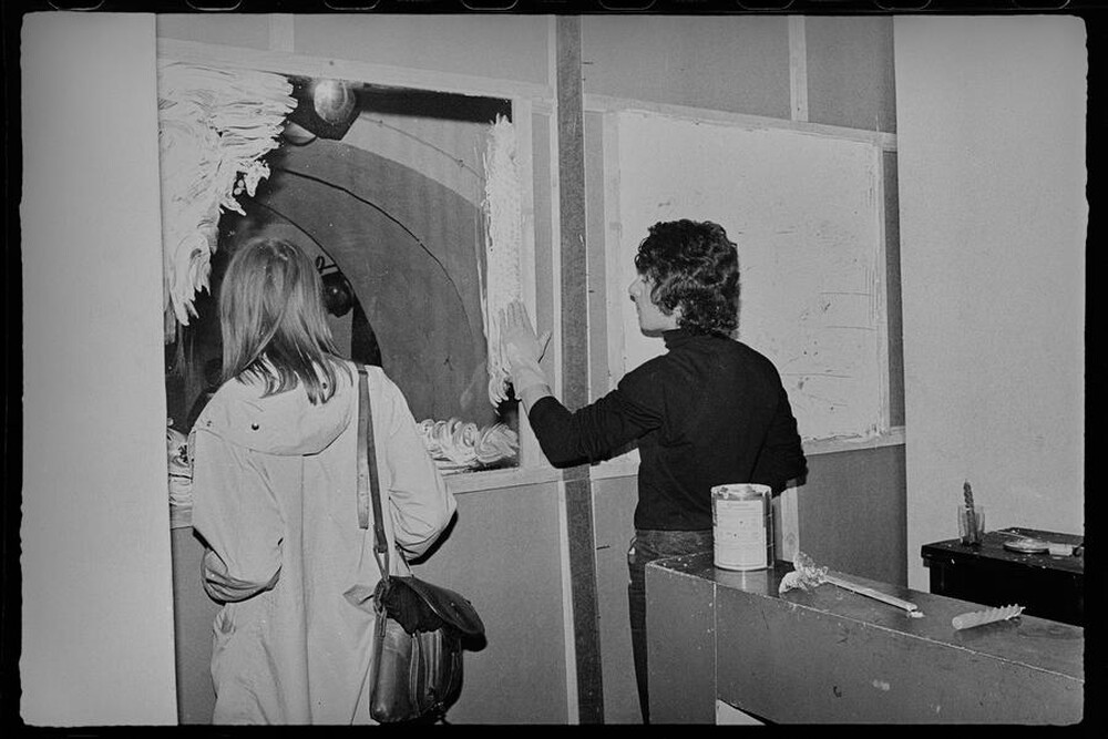 Krzysztof Zarębski, performance, Sigma Gallery, Warsaw, 1973