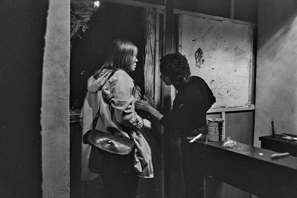 Krzysztof Zarębski, performance, Sigma Gallery, Warsaw, 1973