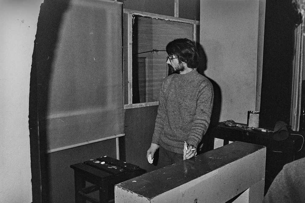 Krzysztof Zarębski, performance, Sigma Gallery, Warsaw, 1973