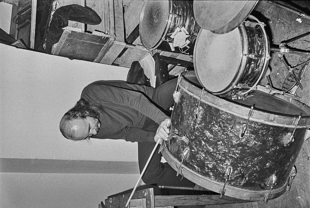 Krzysztof Zarębski, performance, Sigma Gallery, Warsaw, 1973