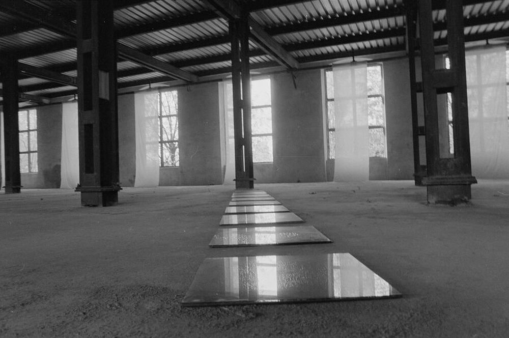 Exhibition "Construction in Process" (documentation), Ł&oacute;dź, 1990
