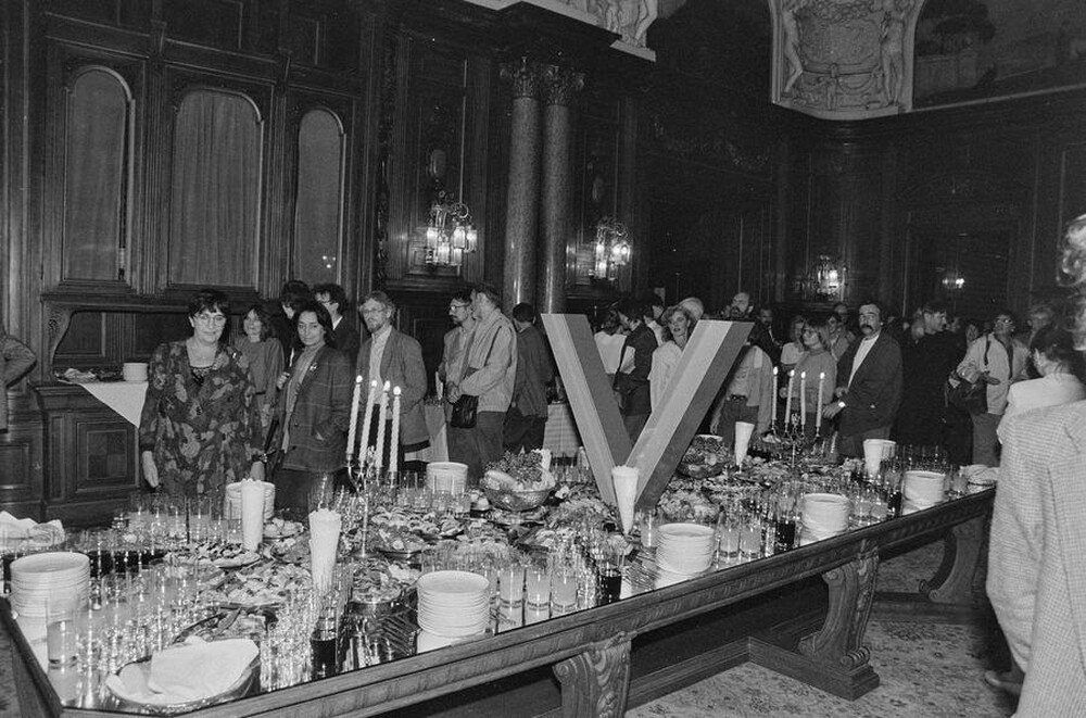 Exhibition "Construction in Process" (opening), Ł&oacute;dź, 1990