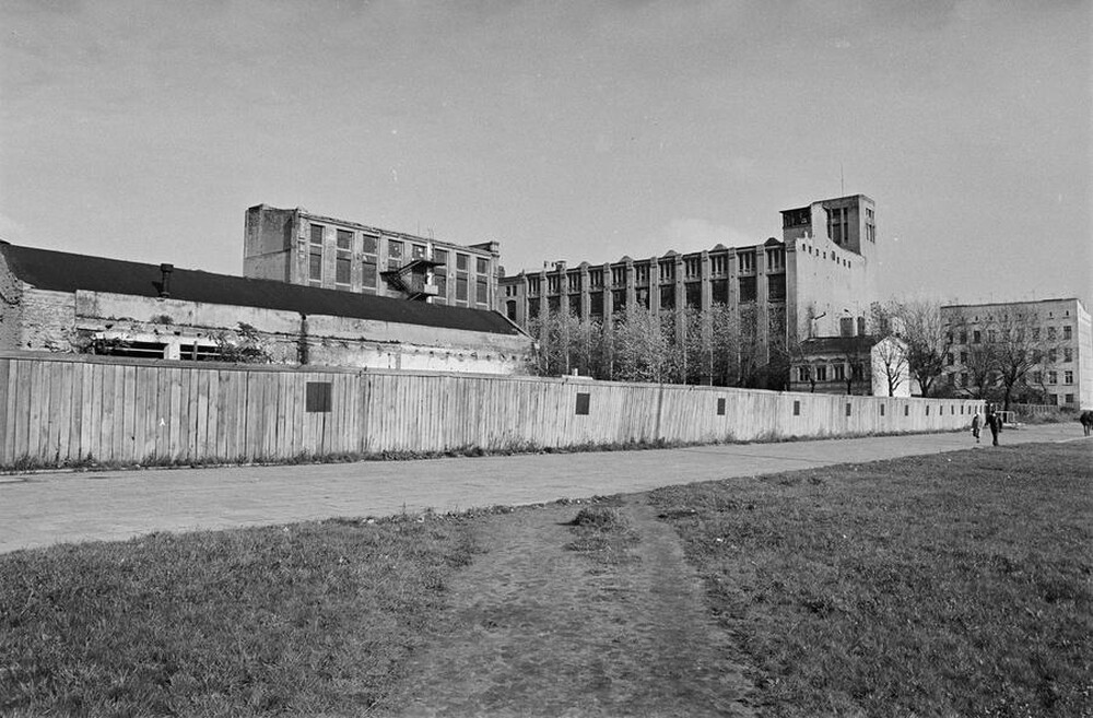 Wystawa &bdquo;Konstrukcja w procesie&rdquo;, Łódź, 1981