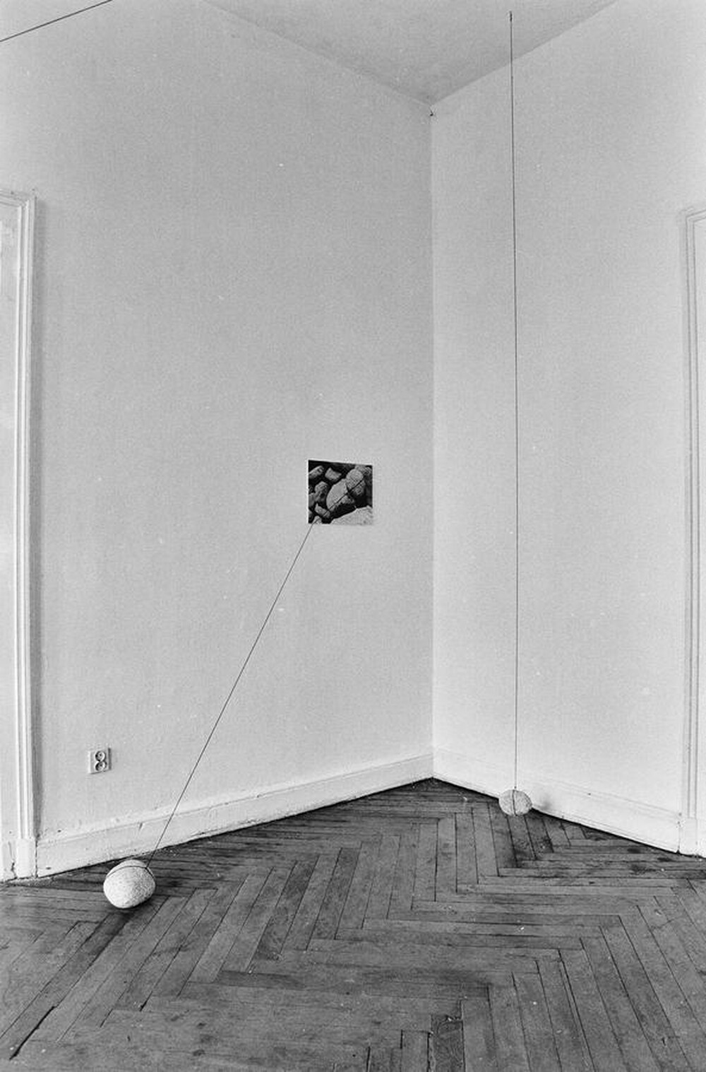Zygmunt Rytka, "Dynamic Objects", Wschodnia Gallery, Ł&oacute;dź, 2002