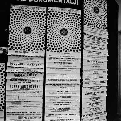 Wsp&oacute;łczesna Gallery, "Documentation Show", Warsaw, 1972