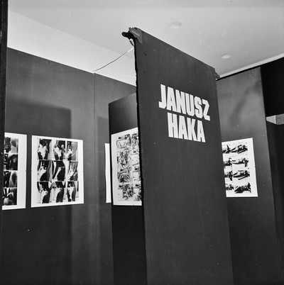 Wsp&oacute;łczesna Gallery, "Aspects of Modern Polish Art", Warsaw, 1975