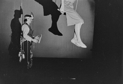 Władysław Kaźmierczak, performance, Stodoła Gallery, Warsaw, 1986